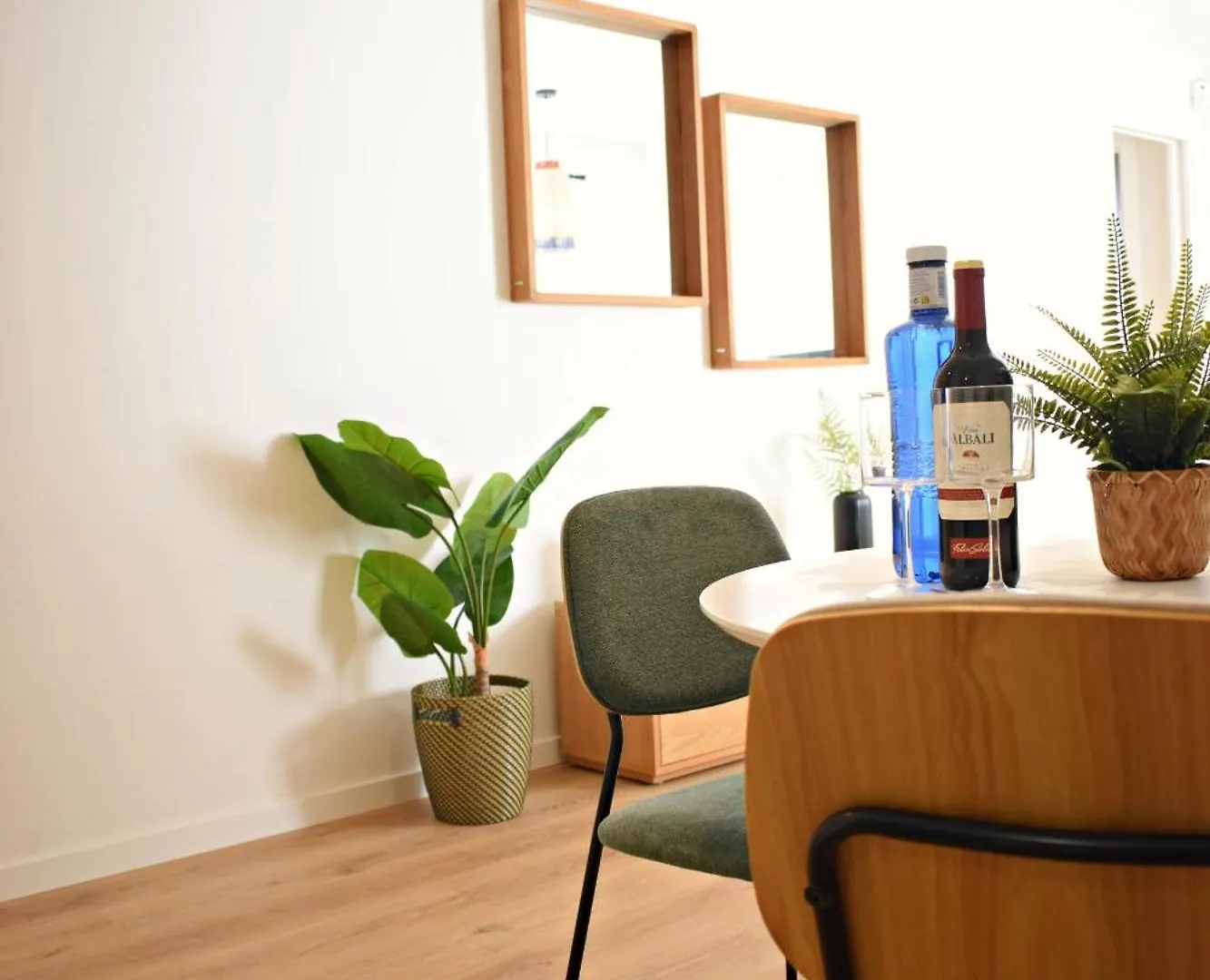Precioso Apartamento Con Parking En El Centro De Malaga Spain